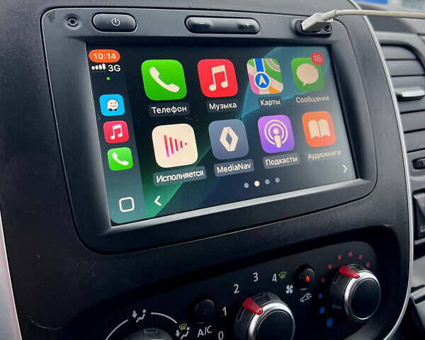 Серый Рено Трафик, объемом двигателя 2 л и пробегом 167 тыс. км за 18900 $, фото 30 на Automoto.ua