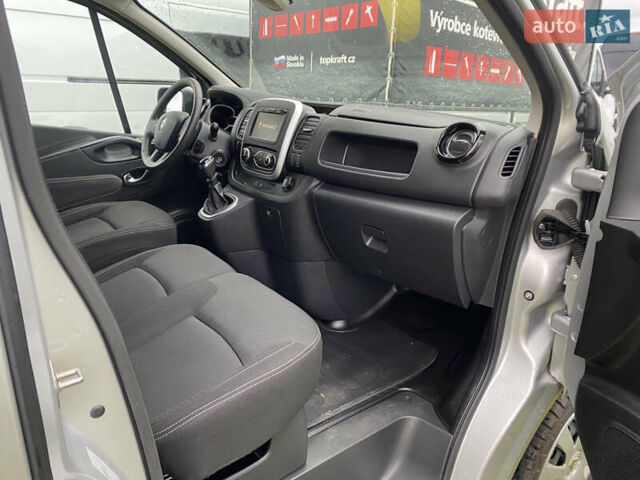 Серый Рено Трафик, объемом двигателя 2 л и пробегом 200 тыс. км за 17900 $, фото 9 на Automoto.ua