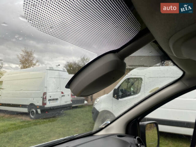 Серый Рено Трафик, объемом двигателя 2 л и пробегом 200 тыс. км за 17900 $, фото 18 на Automoto.ua