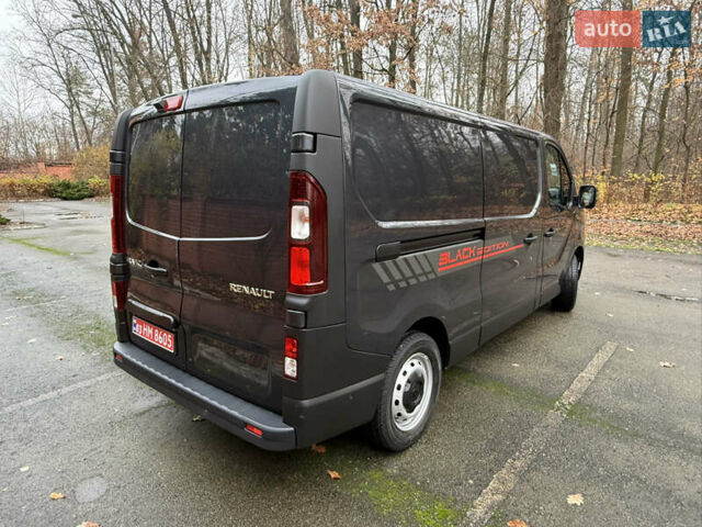 Серый Рено Трафик, объемом двигателя 2 л и пробегом 98 тыс. км за 25800 $, фото 27 на Automoto.ua