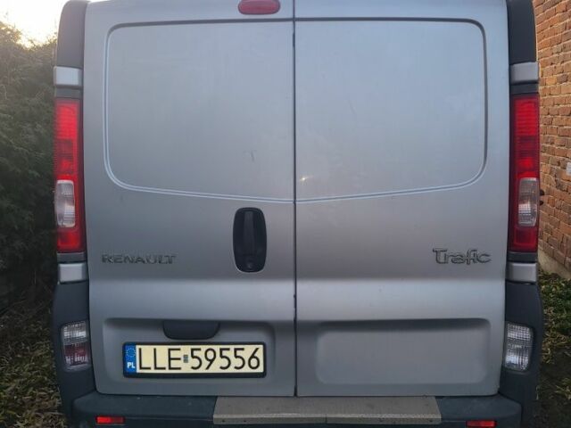 Сірий Рено Трафік, об'ємом двигуна 2.5 л та пробігом 298 тис. км за 5013 $, фото 5 на Automoto.ua