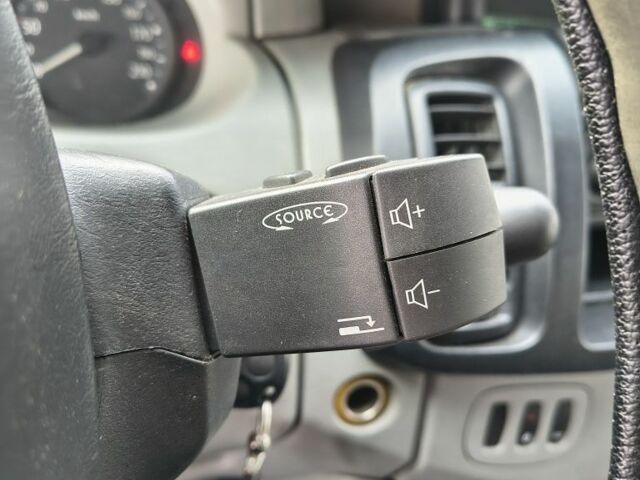 Серый Рено Трафик, объемом двигателя 2 л и пробегом 1 тыс. км за 8300 $, фото 4 на Automoto.ua