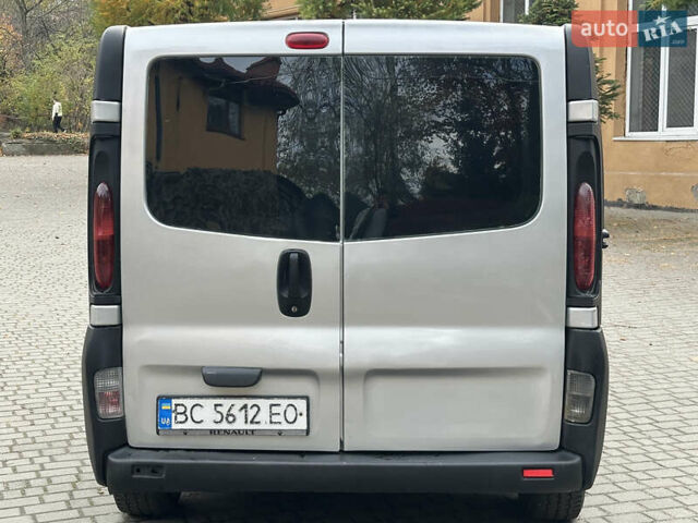 Сірий Рено Трафік, об'ємом двигуна 1.9 л та пробігом 360 тис. км за 6300 $, фото 14 на Automoto.ua