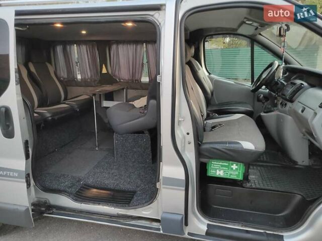 Сірий Рено Трафік, об'ємом двигуна 1.9 л та пробігом 280 тис. км за 6800 $, фото 21 на Automoto.ua