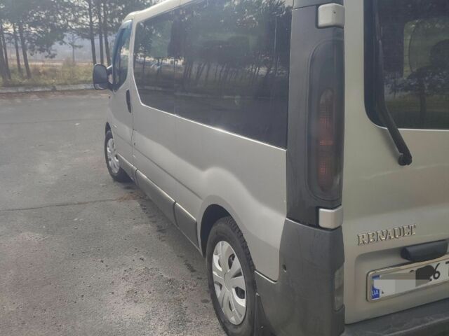Сірий Рено Трафік, об'ємом двигуна 0 л та пробігом 320 тис. км за 7900 $, фото 7 на Automoto.ua