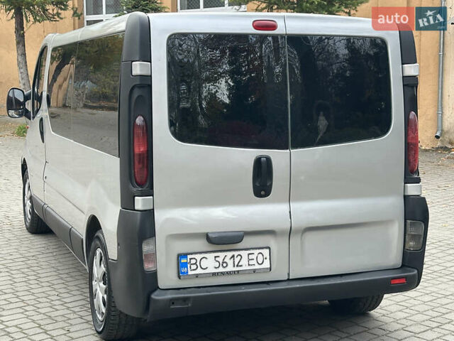 Сірий Рено Трафік, об'ємом двигуна 1.9 л та пробігом 360 тис. км за 6300 $, фото 12 на Automoto.ua