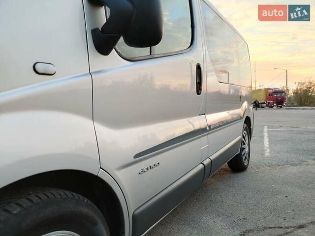 Сірий Рено Трафік, об'ємом двигуна 1.9 л та пробігом 280 тис. км за 6800 $, фото 3 на Automoto.ua
