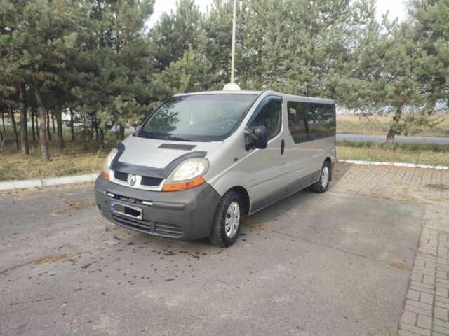 Сірий Рено Трафік, об'ємом двигуна 0 л та пробігом 320 тис. км за 7900 $, фото 1 на Automoto.ua