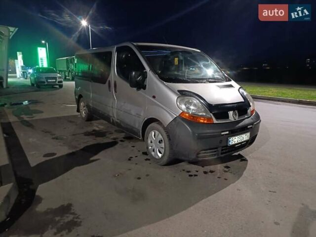 Серый Рено Трафик, объемом двигателя 1.87 л и пробегом 328 тыс. км за 7000 $, фото 7 на Automoto.ua