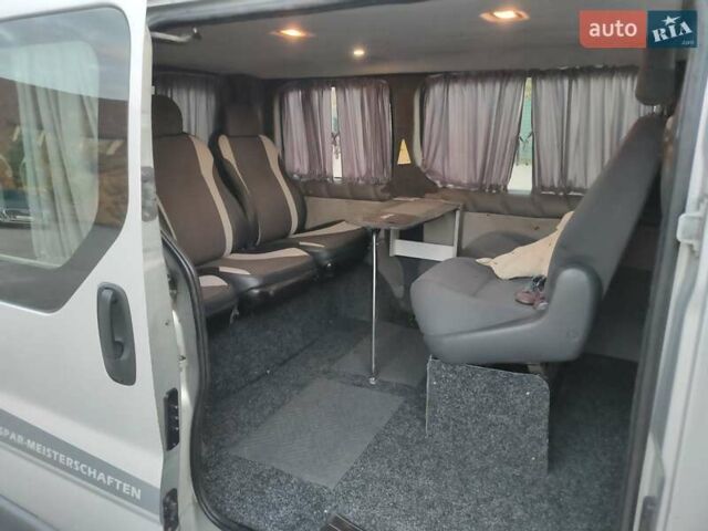 Сірий Рено Трафік, об'ємом двигуна 1.9 л та пробігом 280 тис. км за 6800 $, фото 22 на Automoto.ua