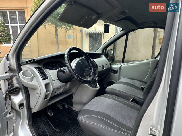Сірий Рено Трафік, об'ємом двигуна 1.9 л та пробігом 360 тис. км за 6300 $, фото 15 на Automoto.ua
