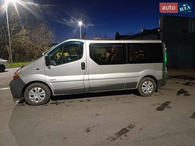 Серый Рено Трафик, объемом двигателя 1.87 л и пробегом 328 тыс. км за 7000 $, фото 9 на Automoto.ua