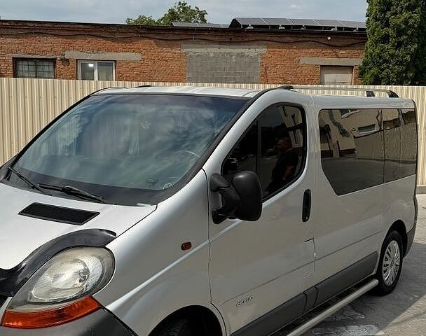 Сірий Рено Трафік, об'ємом двигуна 0 л та пробігом 279 тис. км за 6100 $, фото 26 на Automoto.ua