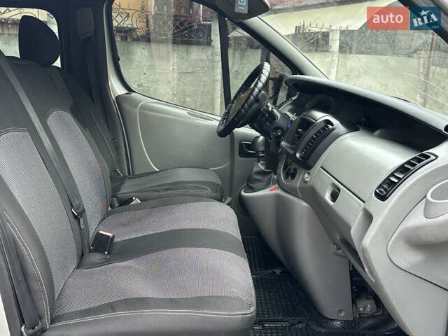 Сірий Рено Трафік, об'ємом двигуна 1.9 л та пробігом 360 тис. км за 6300 $, фото 17 на Automoto.ua