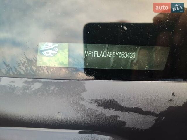 Серый Рено Трафик, объемом двигателя 1.87 л и пробегом 348 тыс. км за 7450 $, фото 13 на Automoto.ua