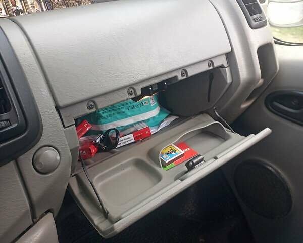 Рено Трафик 2004 в Ивано-Франковске на Automoto.ua Серый Рено Трафик, объемом двигателя 1.87 л и пробегом 299 тыс. км за 7500 $, фото 1 на Automoto.ua