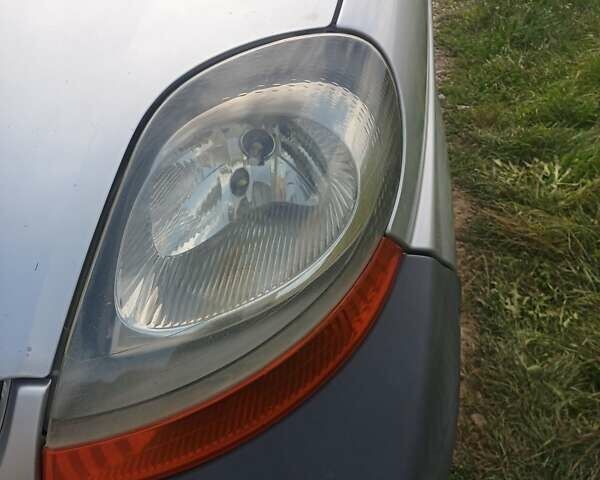 Рено Трафик 2004 в Ивано-Франковске на Automoto.ua Серый Рено Трафик, объемом двигателя 1.87 л и пробегом 299 тыс. км за 7500 $, фото 14 на Automoto.ua