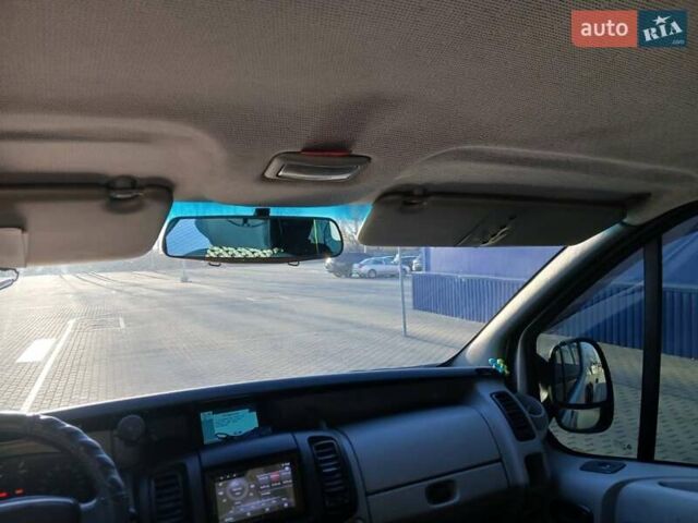 Сірий Рено Трафік, об'ємом двигуна 2.46 л та пробігом 400 тис. км за 7500 $, фото 6 на Automoto.ua