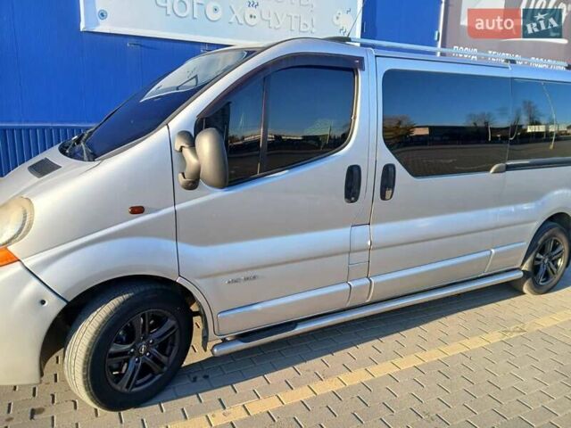 Сірий Рено Трафік, об'ємом двигуна 2.46 л та пробігом 400 тис. км за 7500 $, фото 13 на Automoto.ua