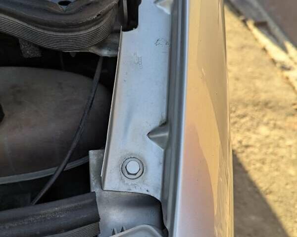 Сірий Рено Трафік, об'ємом двигуна 1.9 л та пробігом 302 тис. км за 6999 $, фото 23 на Automoto.ua