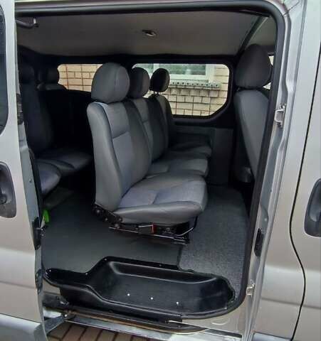 Серый Рено Трафик, объемом двигателя 1.9 л и пробегом 400 тыс. км за 6500 $, фото 8 на Automoto.ua