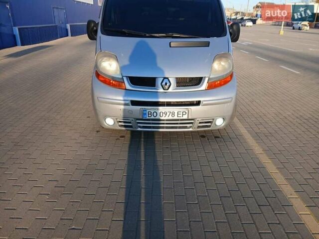 Сірий Рено Трафік, об'ємом двигуна 2.46 л та пробігом 400 тис. км за 7500 $, фото 8 на Automoto.ua