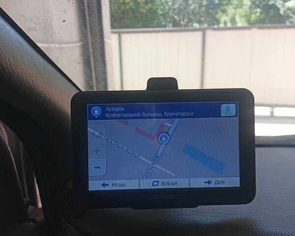 Рено Трафик 2004 в Ивано-Франковске на Automoto.ua Серый Рено Трафик, объемом двигателя 1.87 л и пробегом 299 тыс. км за 7500 $, фото 24 на Automoto.ua