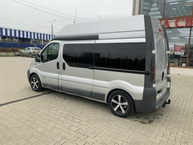 Серый Рено Трафик, объемом двигателя 2.5 л и пробегом 300 тыс. км за 7800 $, фото 2 на Automoto.ua