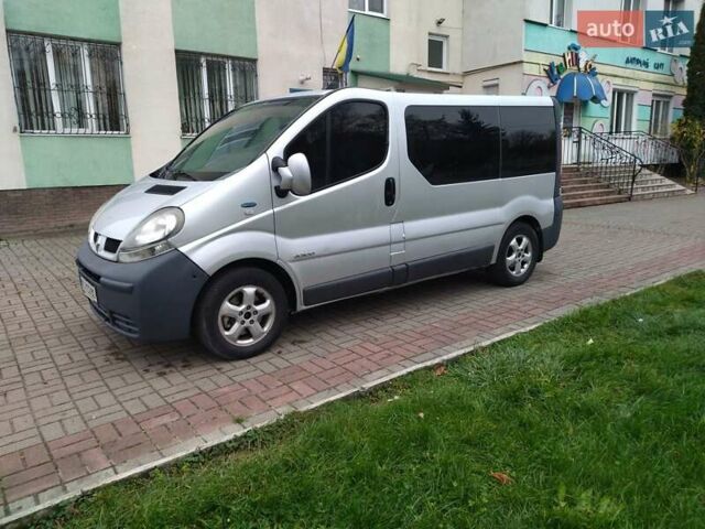 Сірий Рено Трафік, об'ємом двигуна 1.87 л та пробігом 406 тис. км за 6500 $, фото 9 на Automoto.ua