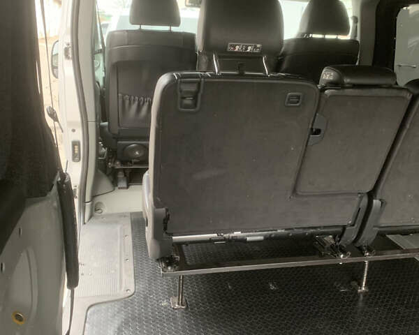 Сірий Рено Трафік, об'ємом двигуна 1.9 л та пробігом 270 тис. км за 10000 $, фото 26 на Automoto.ua