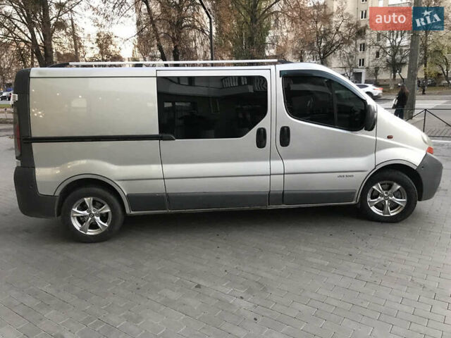 Сірий Рено Трафік, об'ємом двигуна 1.9 л та пробігом 298 тис. км за 7100 $, фото 5 на Automoto.ua