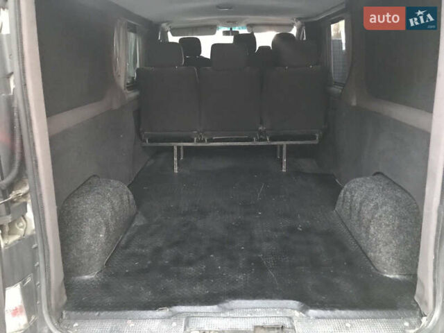 Сірий Рено Трафік, об'ємом двигуна 1.9 л та пробігом 298 тис. км за 7100 $, фото 16 на Automoto.ua