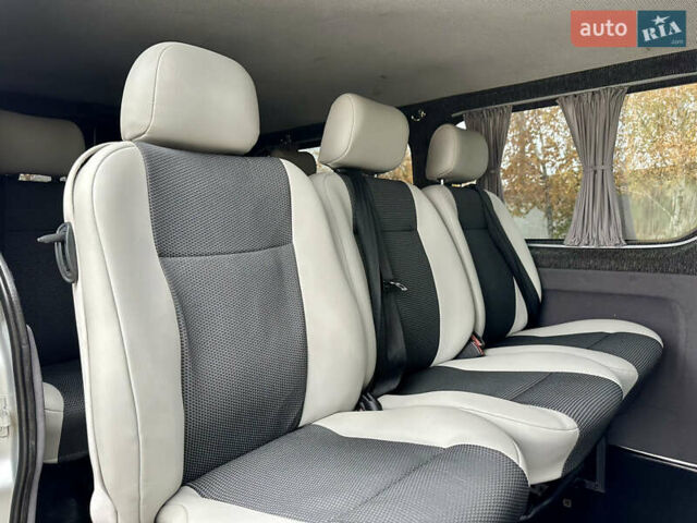 Серый Рено Трафик, объемом двигателя 2.46 л и пробегом 277 тыс. км за 9999 $, фото 16 на Automoto.ua