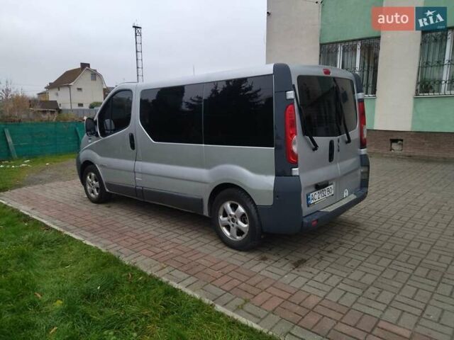 Сірий Рено Трафік, об'ємом двигуна 1.87 л та пробігом 406 тис. км за 6500 $, фото 1 на Automoto.ua