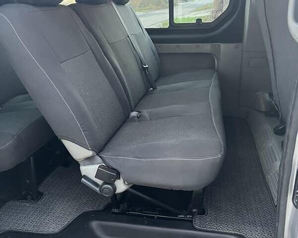 Серый Рено Трафик, объемом двигателя 1.9 л и пробегом 328 тыс. км за 8400 $, фото 20 на Automoto.ua