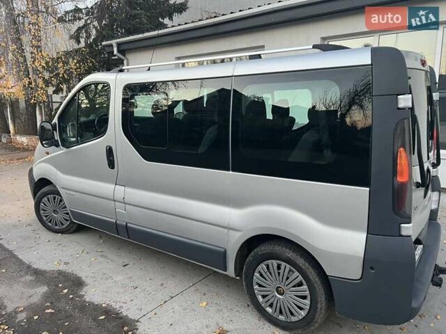 Серый Рено Трафик, объемом двигателя 1.9 л и пробегом 328 тыс. км за 8400 $, фото 15 на Automoto.ua