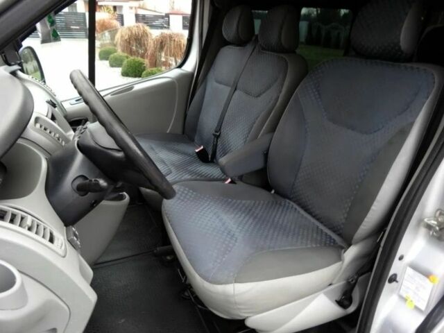 Сірий Рено Трафік, об'ємом двигуна 0 л та пробігом 270 тис. км за 3000 $, фото 13 на Automoto.ua