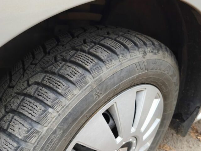 Серый Рено Трафик, объемом двигателя 2.5 л и пробегом 350 тыс. км за 7000 $, фото 16 на Automoto.ua