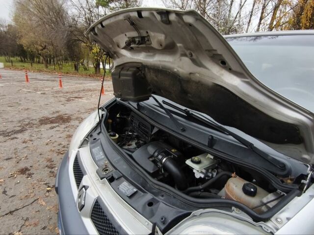 Серый Рено Трафик, объемом двигателя 2.5 л и пробегом 350 тыс. км за 7000 $, фото 17 на Automoto.ua