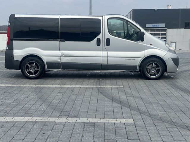 Сірий Рено Трафік, об'ємом двигуна 2 л та пробігом 370 тис. км за 10000 $, фото 6 на Automoto.ua