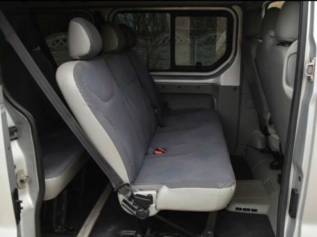 Сірий Рено Трафік, об'ємом двигуна 0 л та пробігом 270 тис. км за 3000 $, фото 6 на Automoto.ua