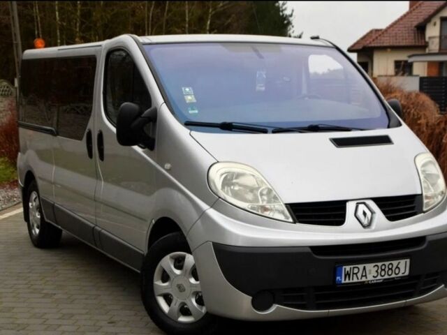 Сірий Рено Трафік, об'ємом двигуна 0 л та пробігом 270 тис. км за 3000 $, фото 4 на Automoto.ua