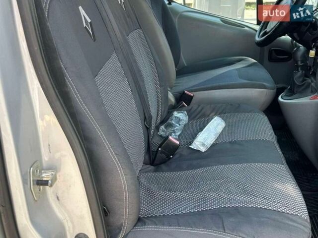 Сірий Рено Трафік, об'ємом двигуна 1.87 л та пробігом 290 тис. км за 174 $, фото 9 на Automoto.ua