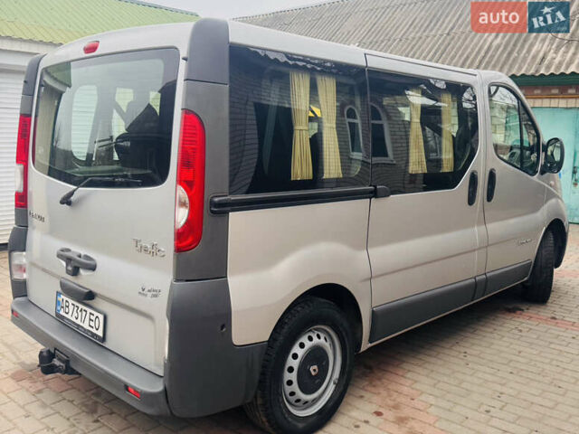 Сірий Рено Трафік, об'ємом двигуна 2 л та пробігом 205 тис. км за 10200 $, фото 8 на Automoto.ua