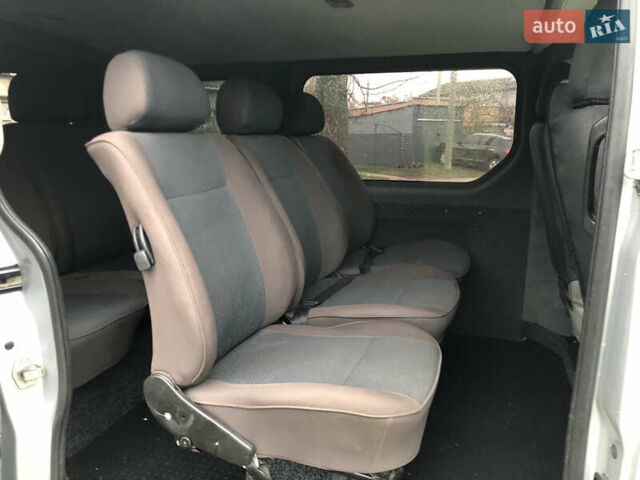 Сірий Рено Трафік, об'ємом двигуна 2 л та пробігом 271 тис. км за 8900 $, фото 26 на Automoto.ua