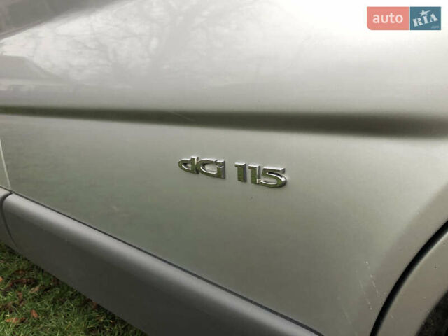 Сірий Рено Трафік, об'ємом двигуна 2 л та пробігом 271 тис. км за 8900 $, фото 9 на Automoto.ua