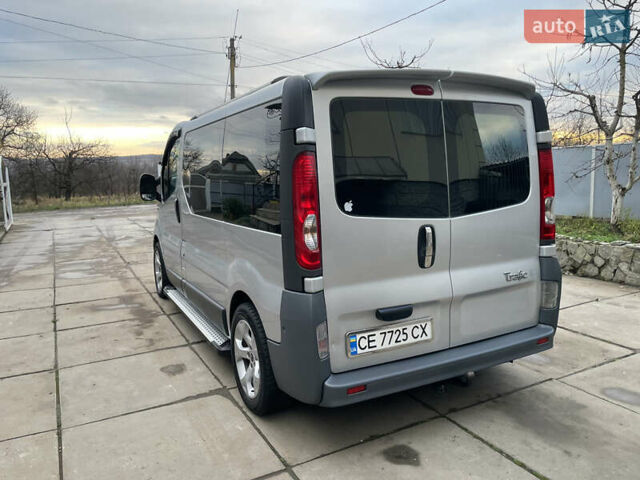 Серый Рено Трафик, объемом двигателя 2.5 л и пробегом 227 тыс. км за 9700 $, фото 26 на Automoto.ua