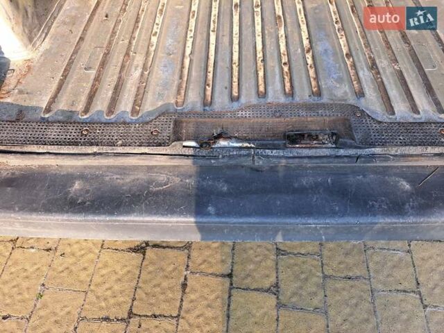 Серый Рено Трафик, объемом двигателя 0 л и пробегом 410 тыс. км за 4650 $, фото 17 на Automoto.ua