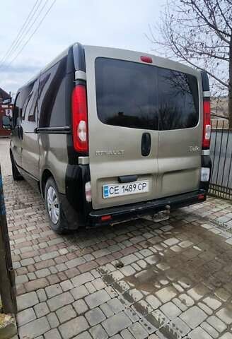 Сірий Рено Трафік, об'ємом двигуна 2 л та пробігом 267 тис. км за 8500 $, фото 2 на Automoto.ua