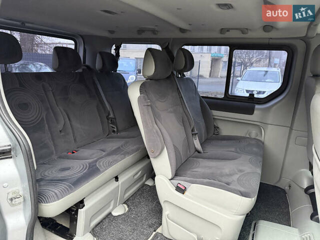 Сірий Рено Трафік, об'ємом двигуна 2.5 л та пробігом 299 тис. км за 12799 $, фото 12 на Automoto.ua